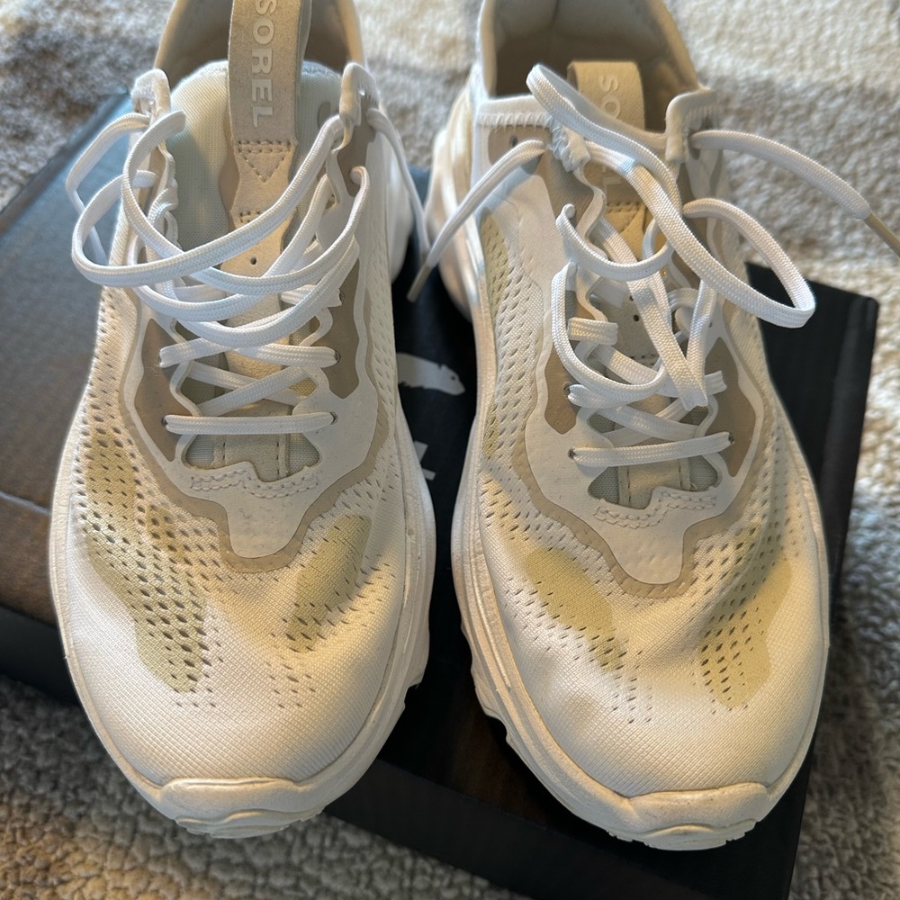Sorel White Mesh Sneakers